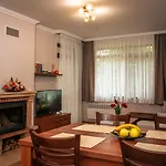 Lusi Holiday, смолянски езера Smolyan