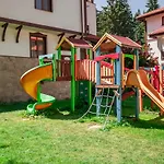 Lusi Holiday, смолянски езера *
