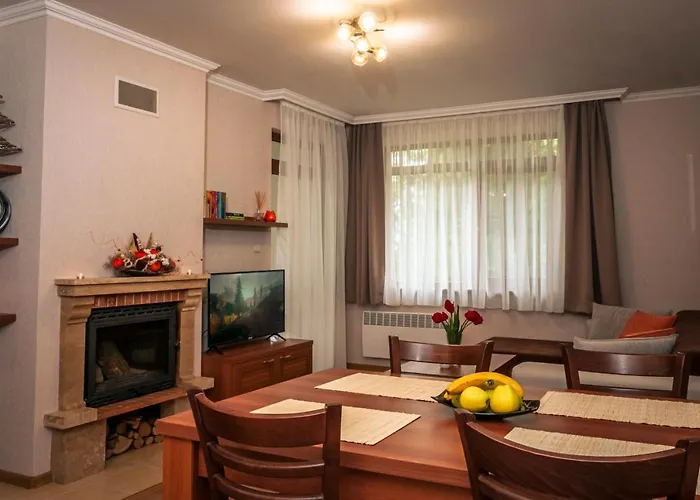 Lusi Holiday, смолянски езера スモーリャン