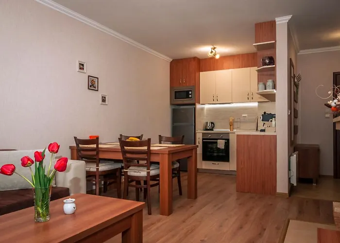 アパート Lusi Holiday, смолянски езера *