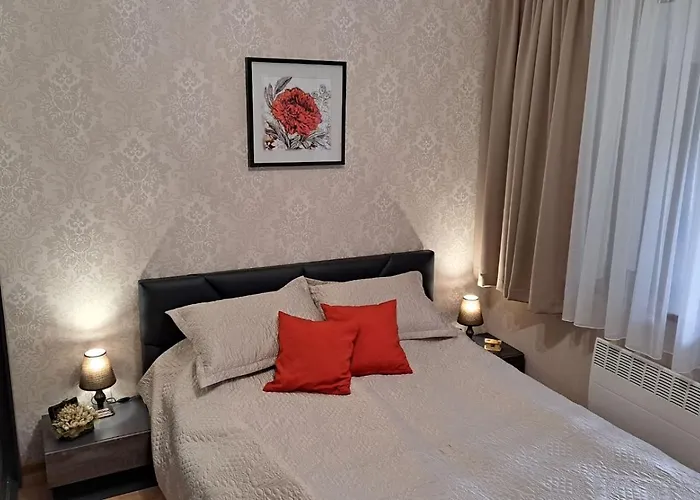 アパート Lusi Holiday, смолянски езера